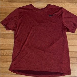 Red XL Nike Dri Fit T shirt